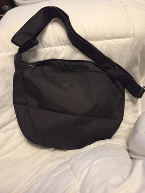 Black Crossbody Sling Bag for Women